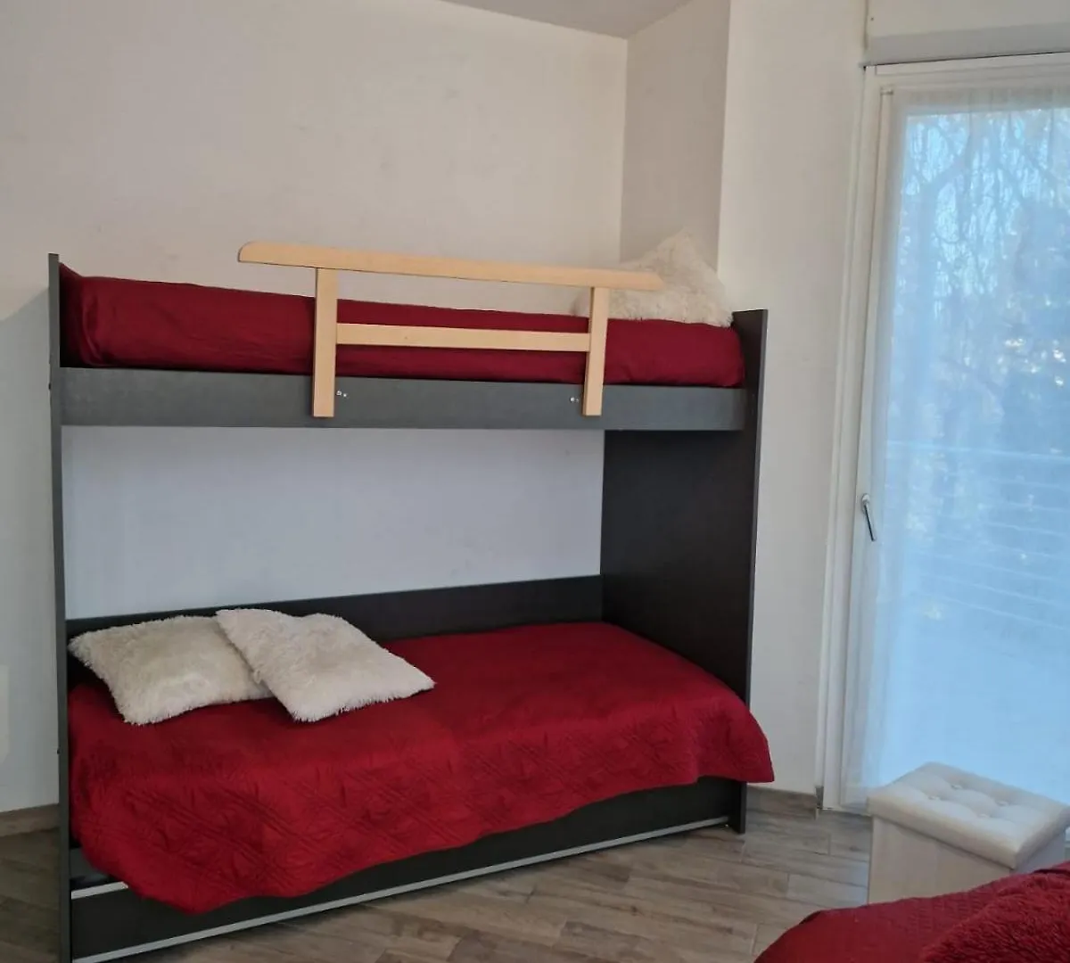 Beb Casa Di Lia Bed & Breakfast Carugo 0*,