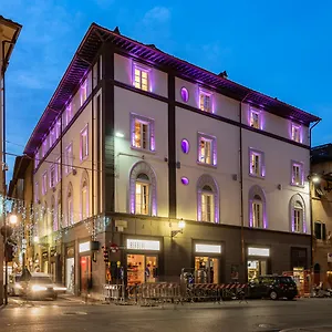 https://kairos-by-florence-art-apartments.it-tuscanyhotel.com