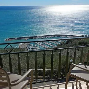 https://hotel-rosita.hotelitalianriviera.com
